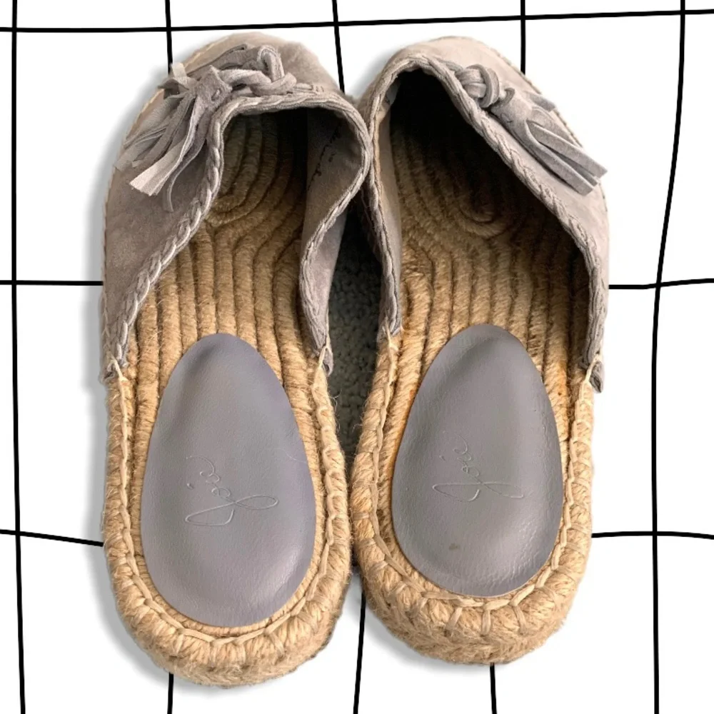 Joie tassels braided